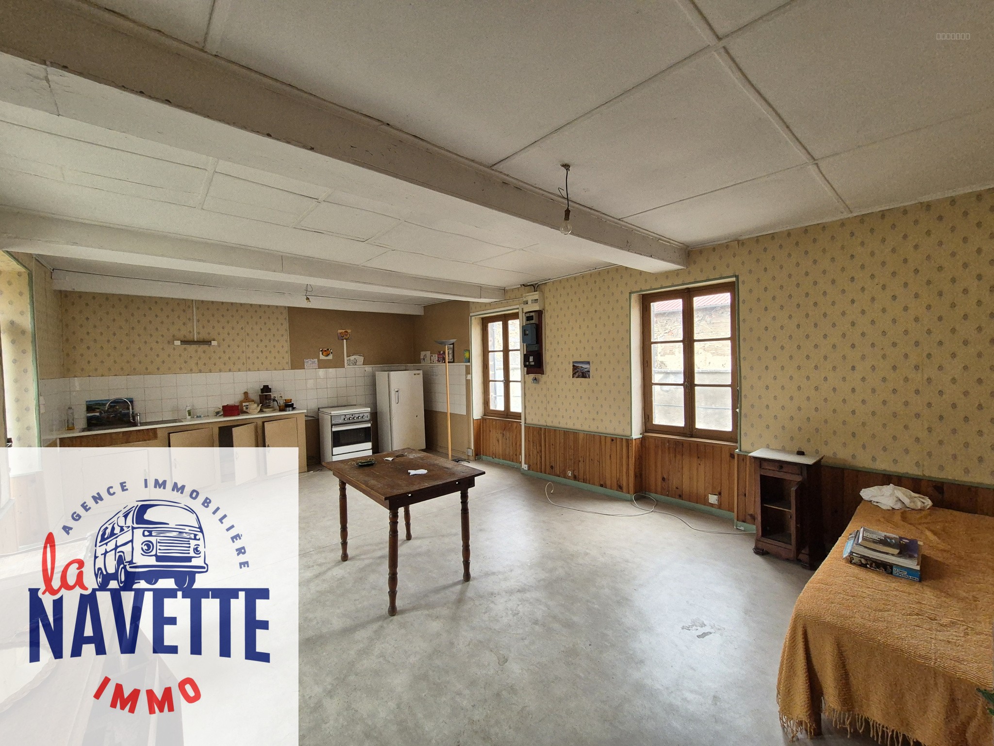 Ensemble immobilier avec charme et volumes, Cour fermée, sans vis-à-vis — photo 17
