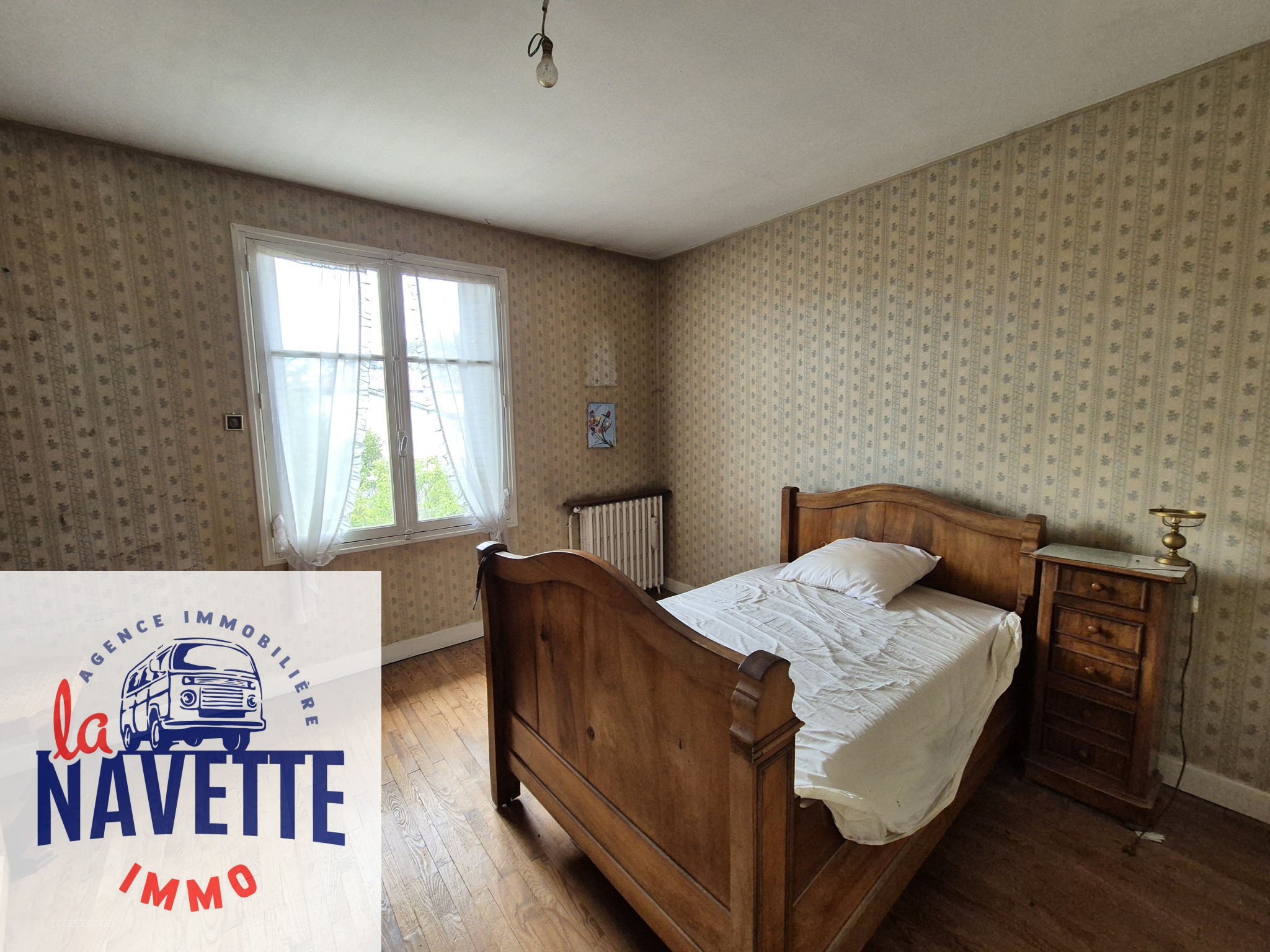 Ensemble immobilier avec charme et volumes, Cour fermée, sans vis-à-vis — photo 12