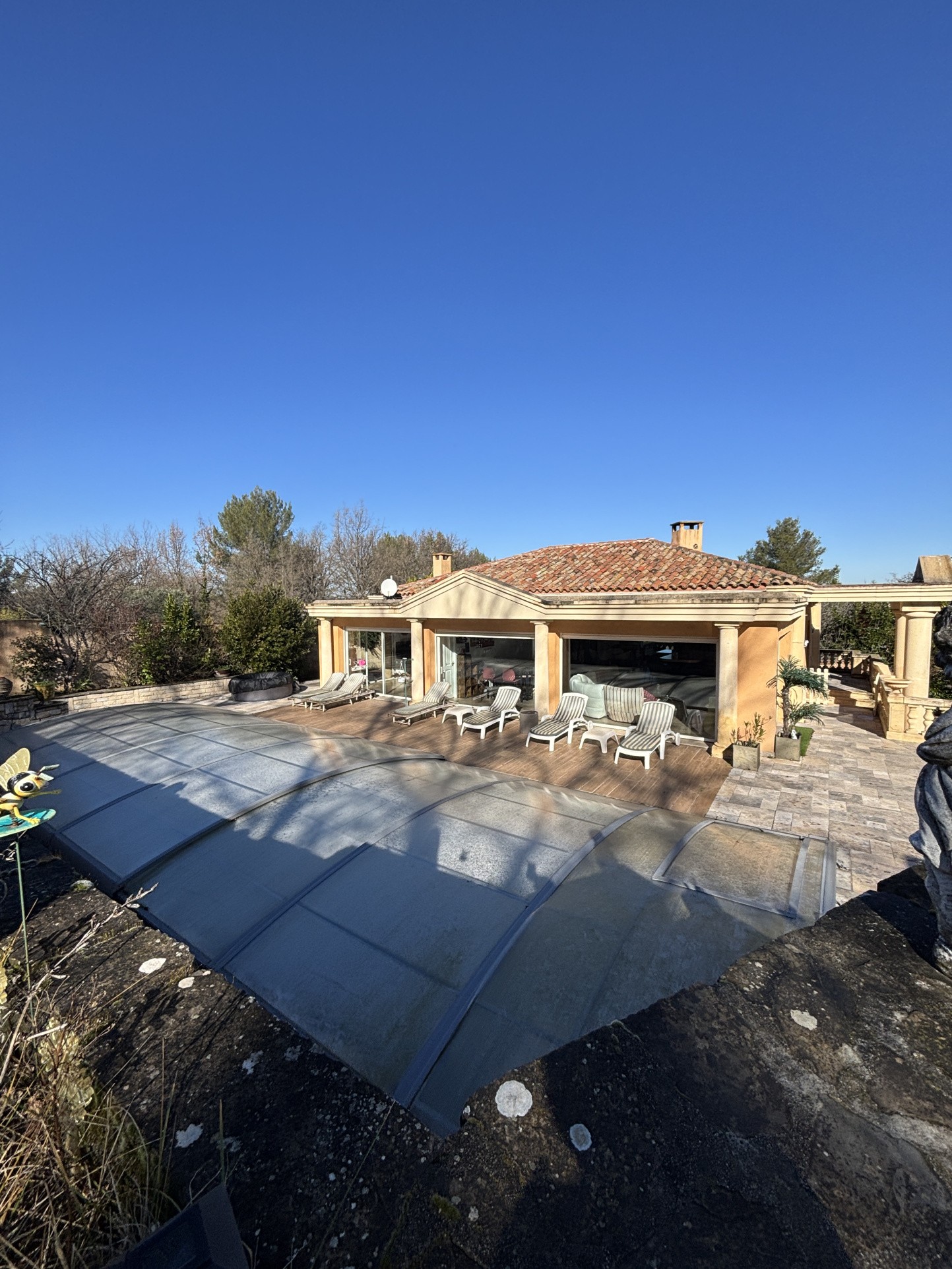PROPRIETE AU CALME ABSOLU — photo 3