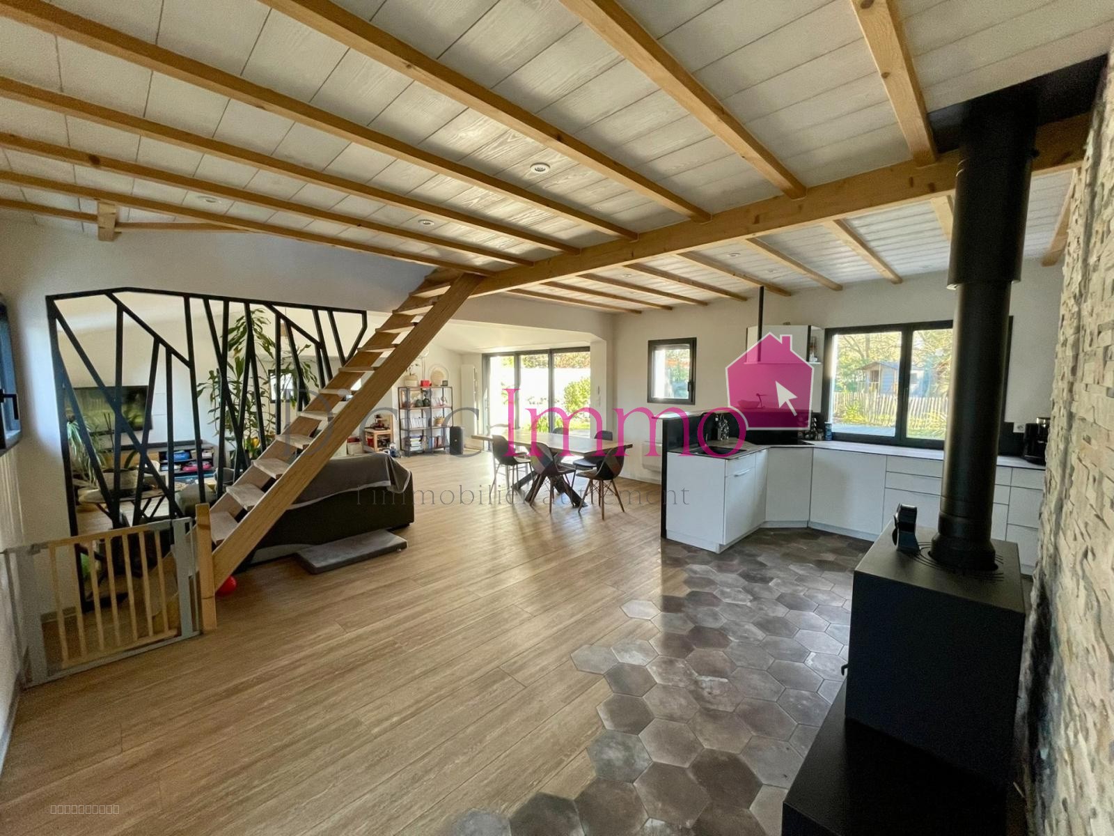 SOULLANS - Maison 120 m2 - Calme et Charme de la Campagne à 2 km 600 des commerces — photo 2