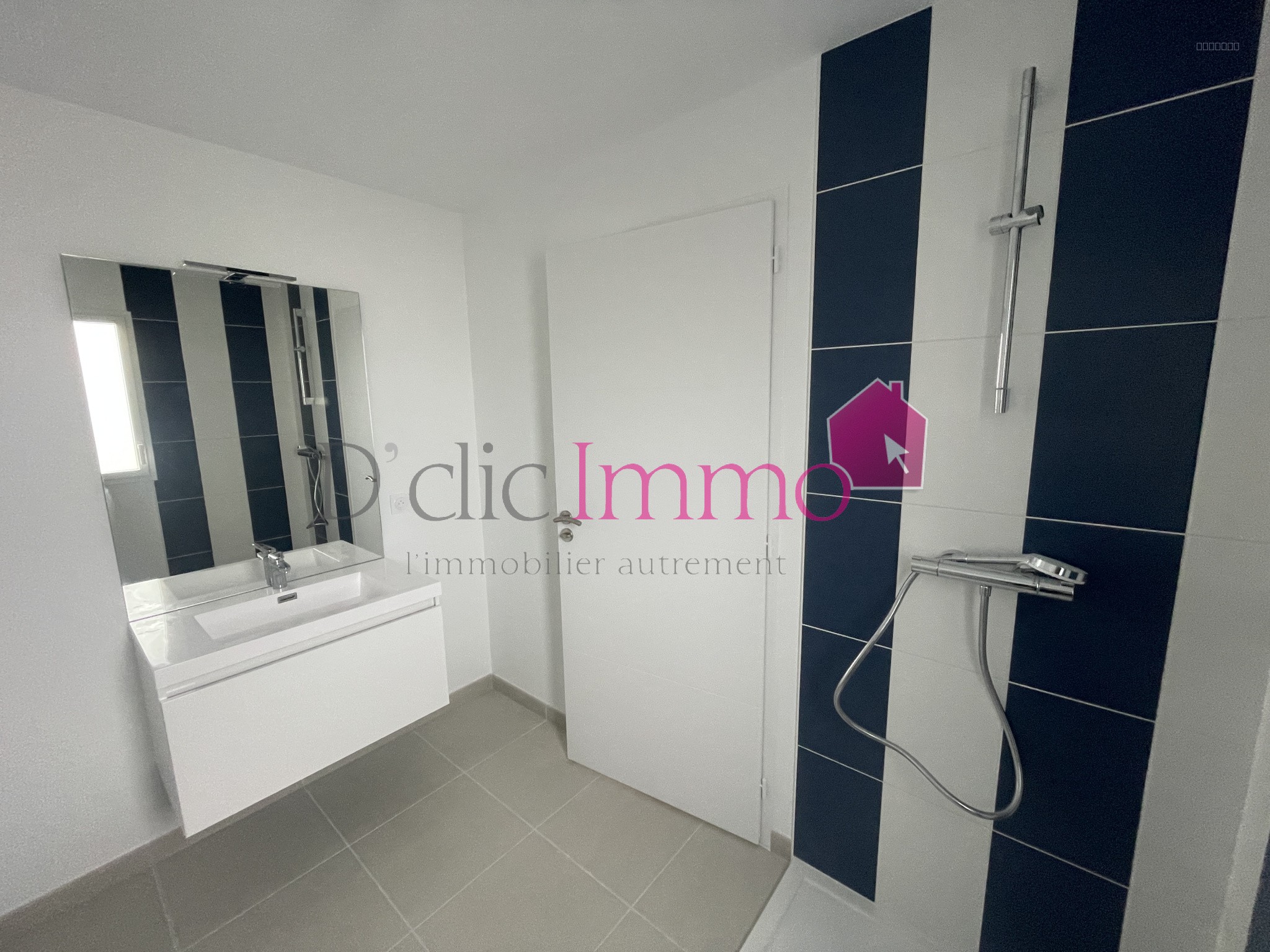 Jolie maison neuve située aux portes de St Gilles ! — photo 9