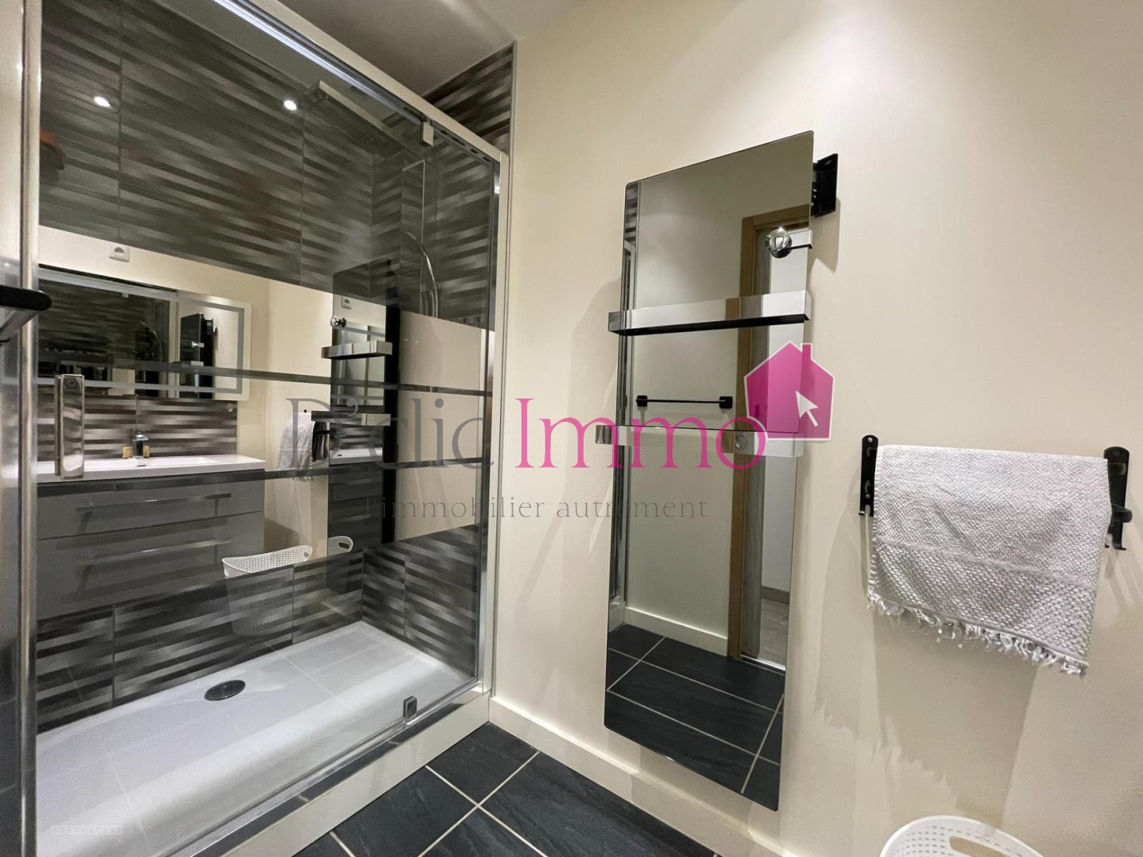 Maison à rénover Soullans + annexes ! — photo 6