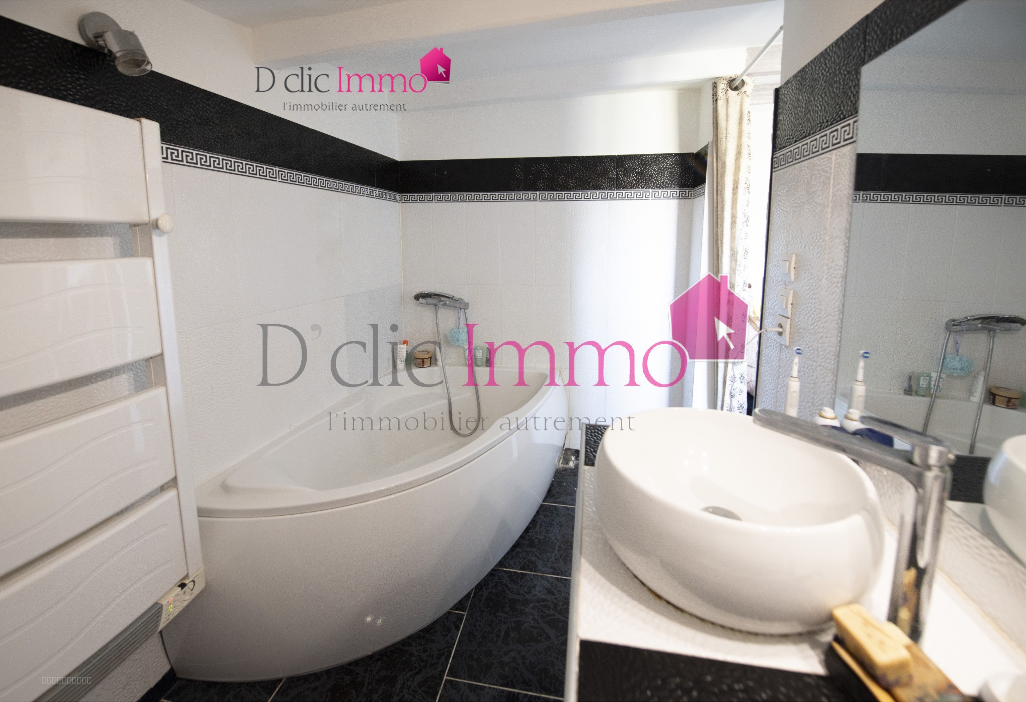 SOULLANS - Charmante Maison de 124 m2 en campagne dans les Marais - 4266m2 — photo 6