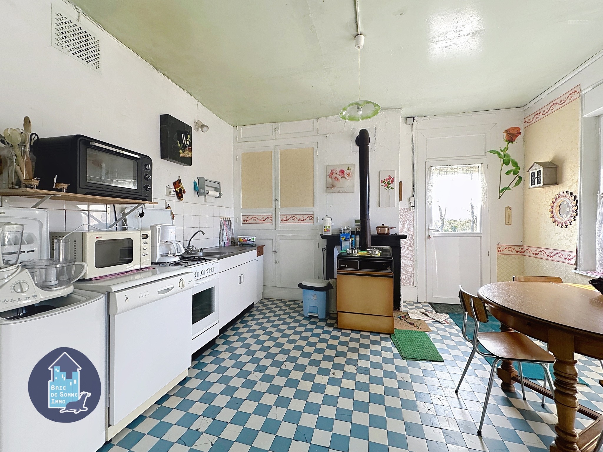 Maison de caractère à rénover au cœur d'un bourg dynamique — photo 5