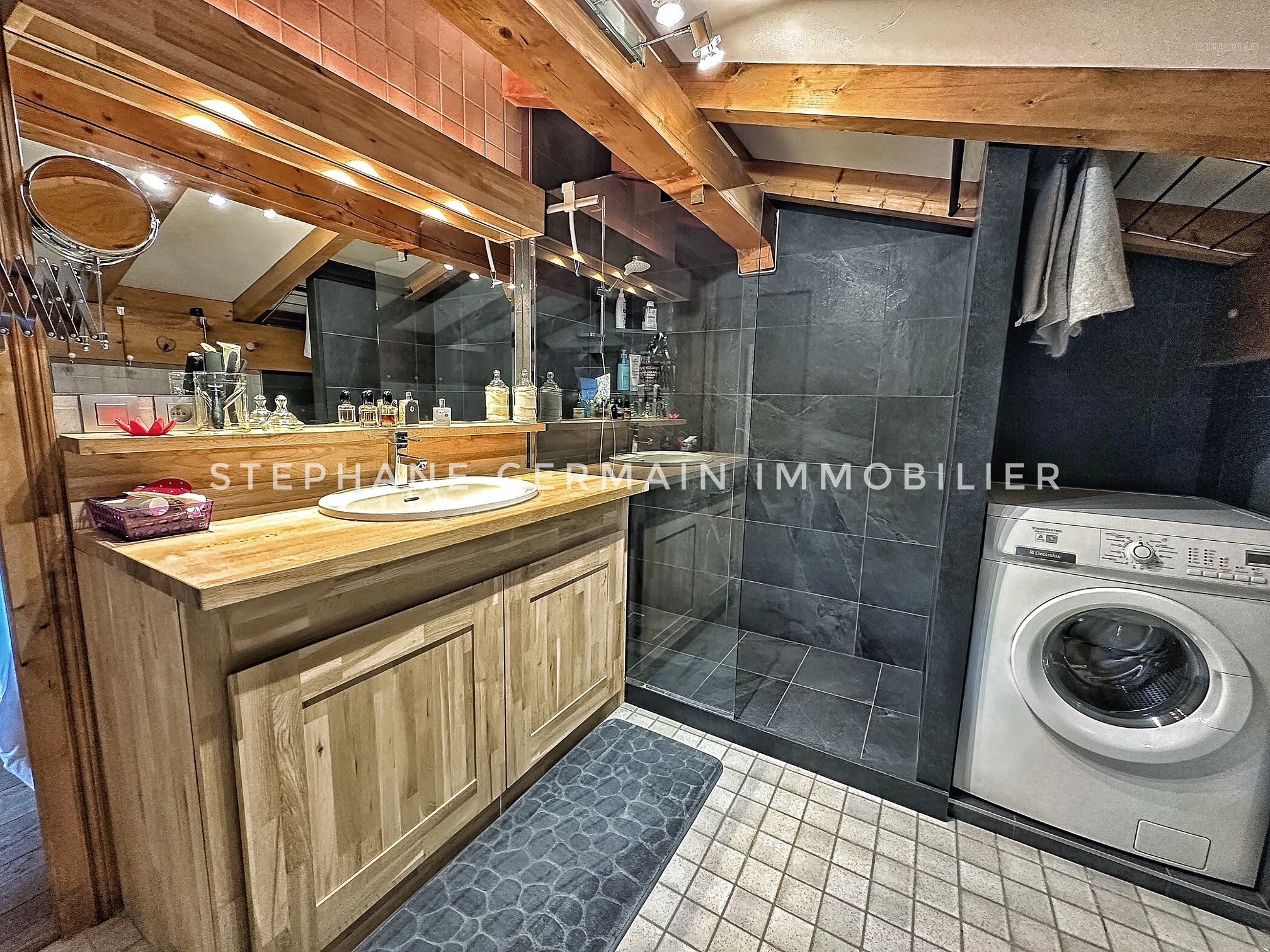 APPARTEMENT DUPLEX DE 3 PIECES + MEZZANINE. ROCHEBRUNE   MEGEVE — photo 9