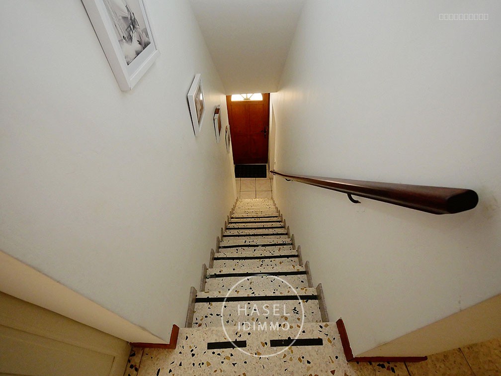 Pomérols, centre historique, maison de village fonctionnelle et prête à vivre.  T5 de 129 m2 avec garage, comm — photo 11