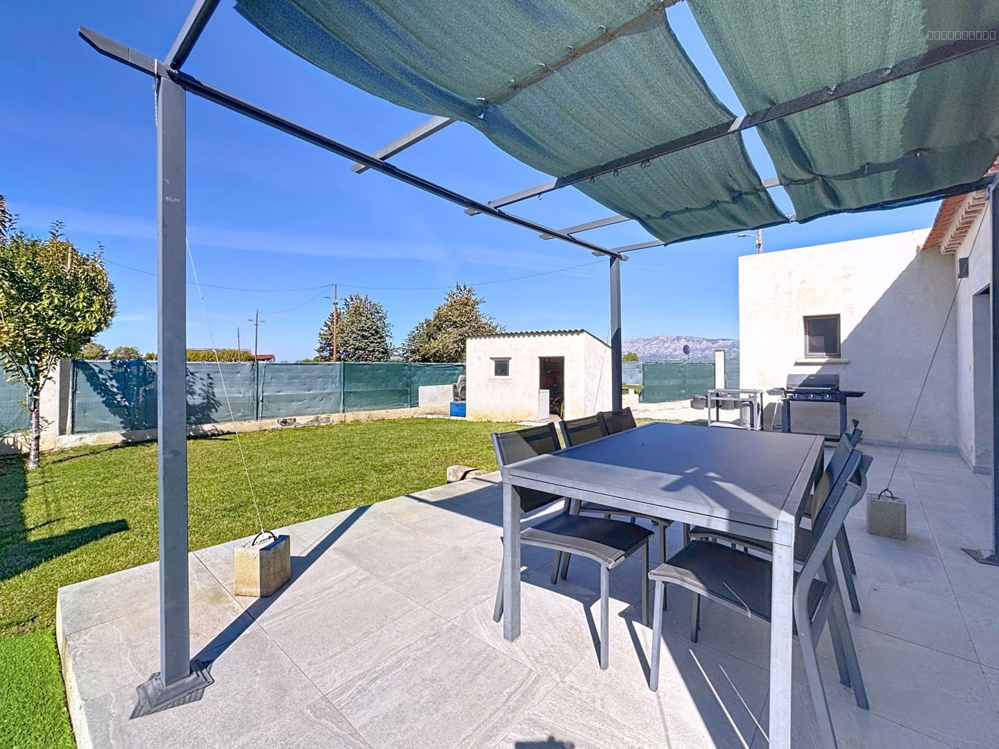 Sur terrain de 447 m2 — photo 3