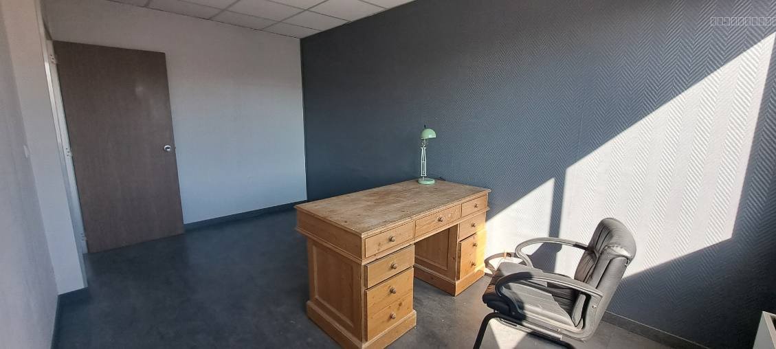 5 pièces + 1 box fermé — photo 3