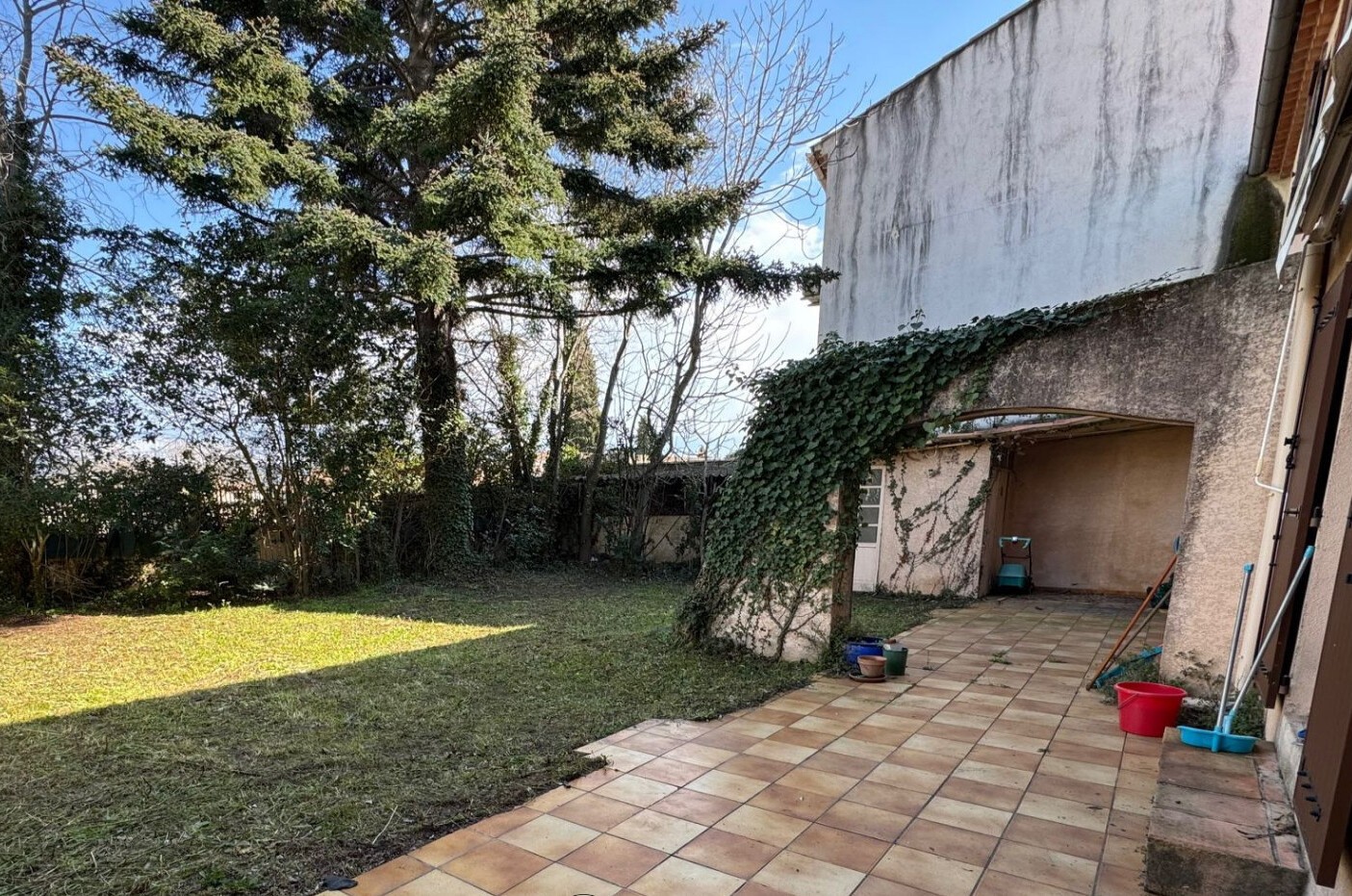 MDV avec extérieur - Beau potentiel ! — photo 2