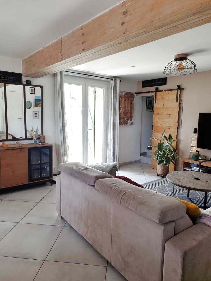 Avec terrasse, garage et cave. — photo 5