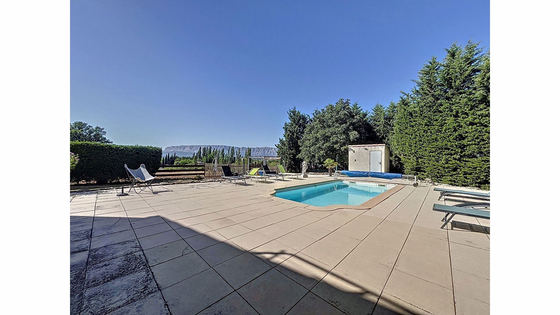 Villa composée de 2 logements . — photo 20