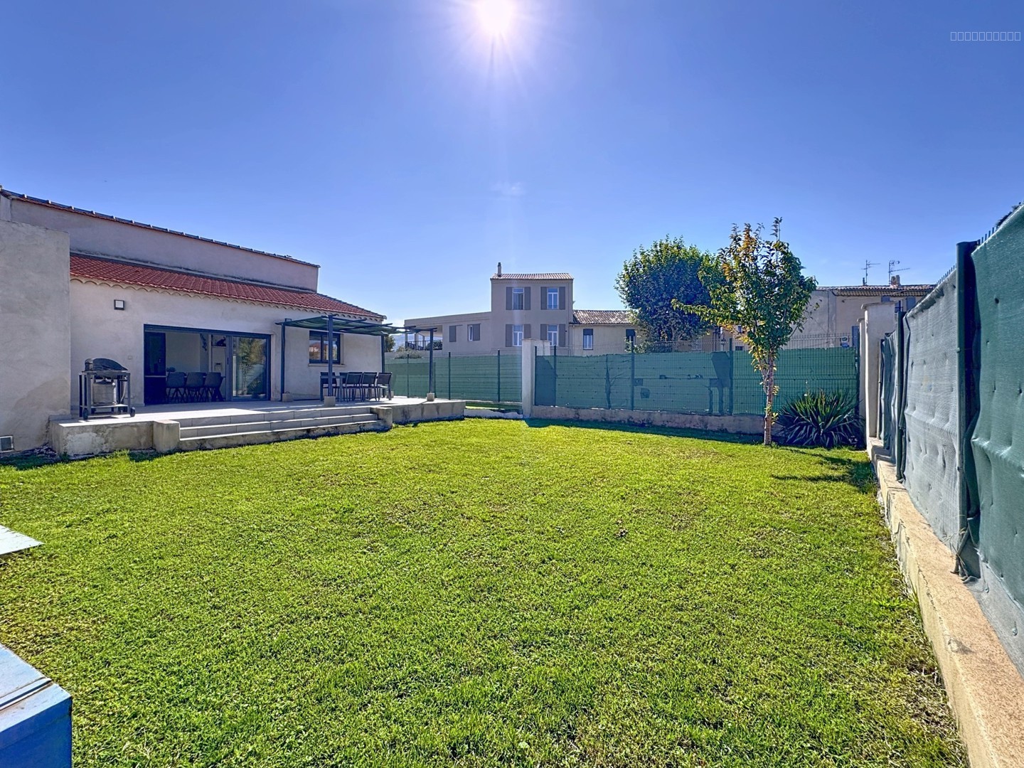 Sur terrain de 447 m2 — photo 17