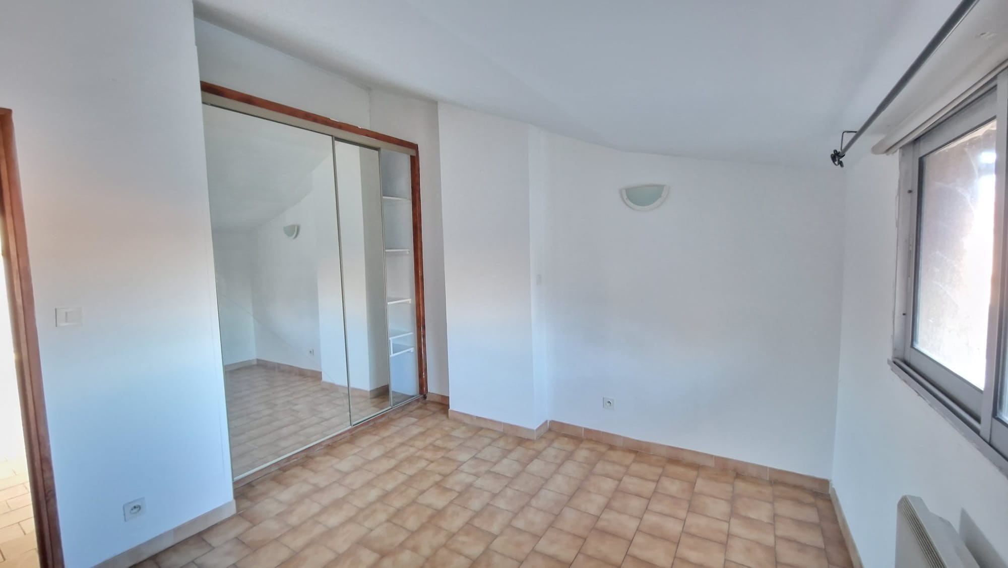 1 chambre + 1 mezzanine — photo 5