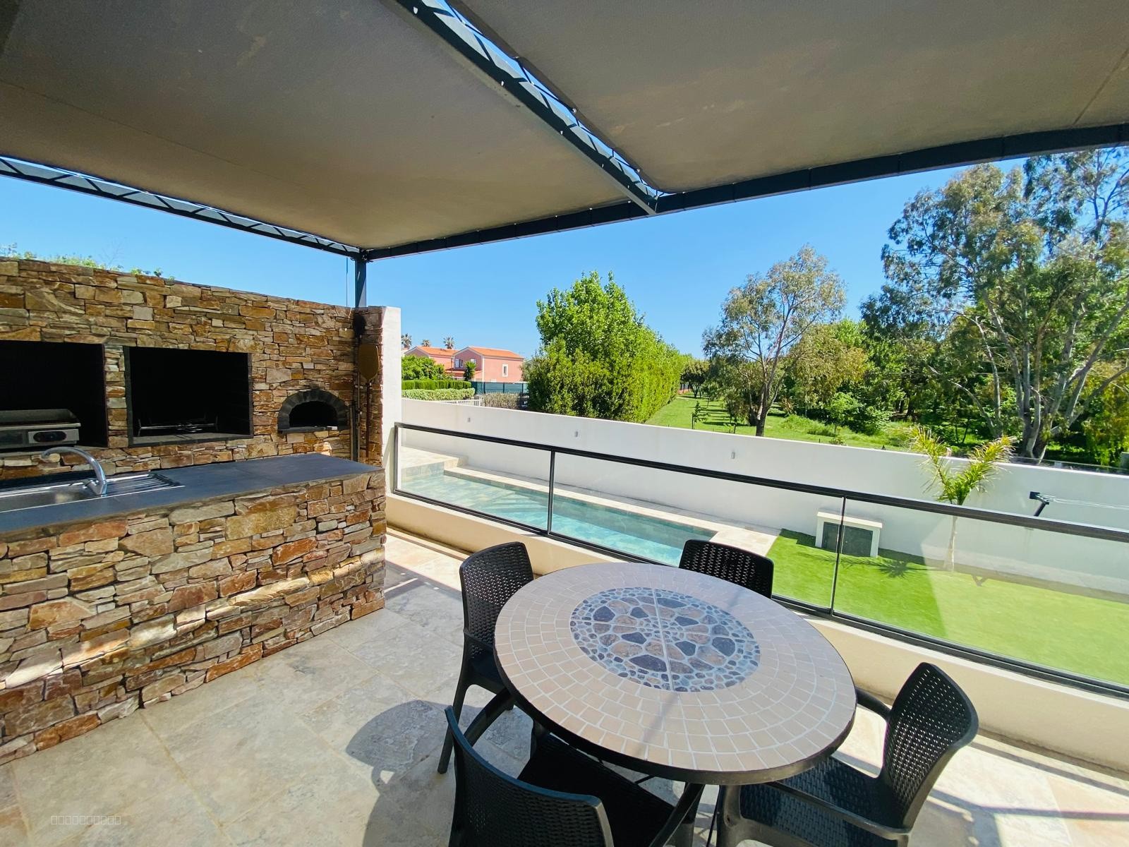 Superbe villa de standing sur la commune de Bompas piscine et grand sous-sol ! — photo 4