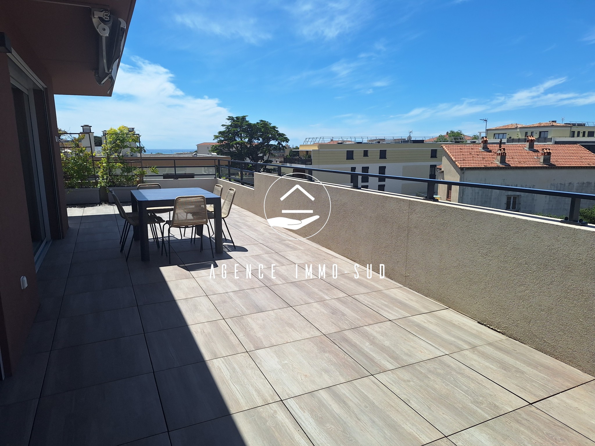 Appartement 4 Pièces de 131m2 avec 165m2 de terrasse — photo 4