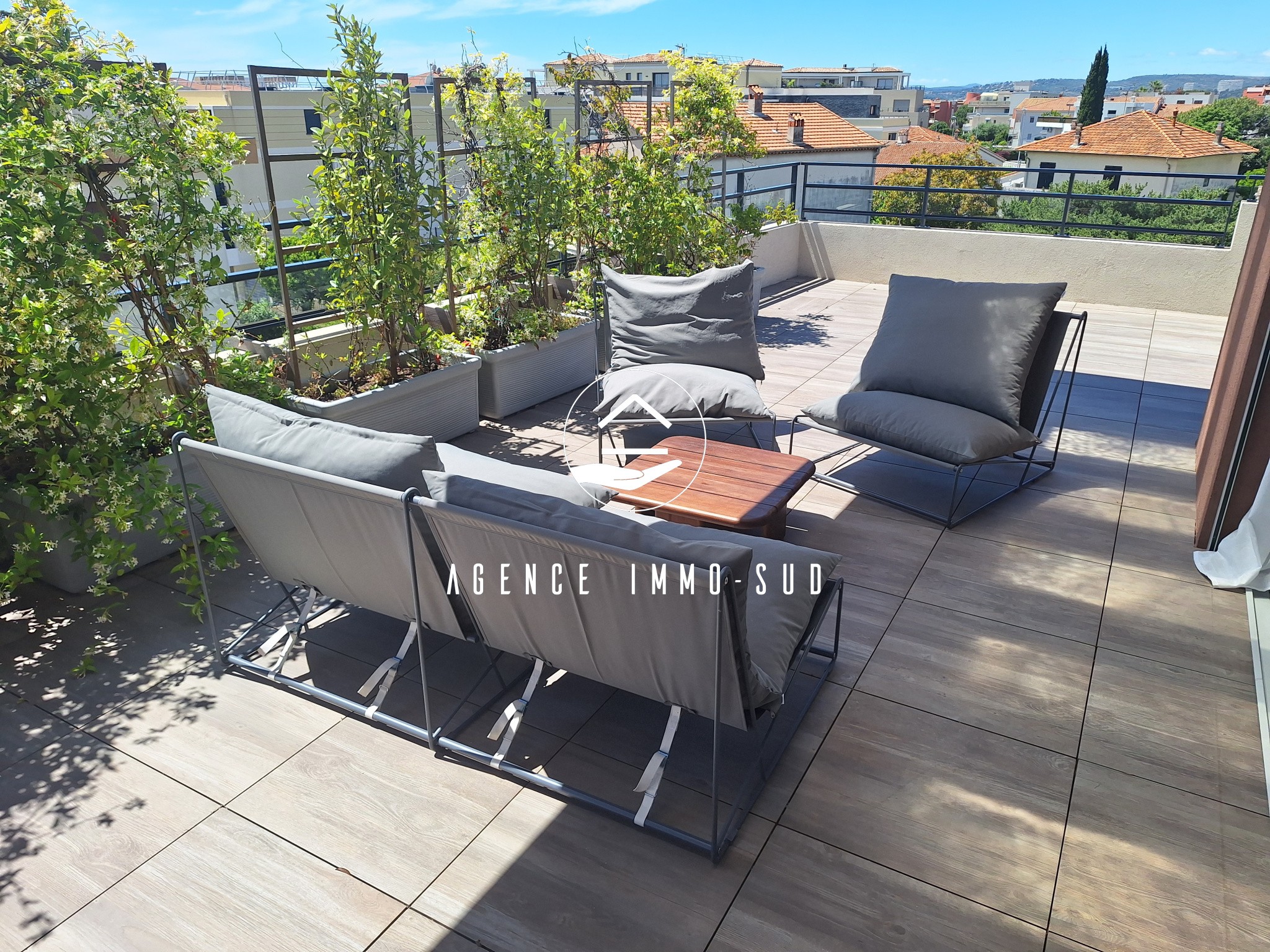 Appartement 4 Pièces de 131m2 avec 165m2 de terrasse — photo 2
