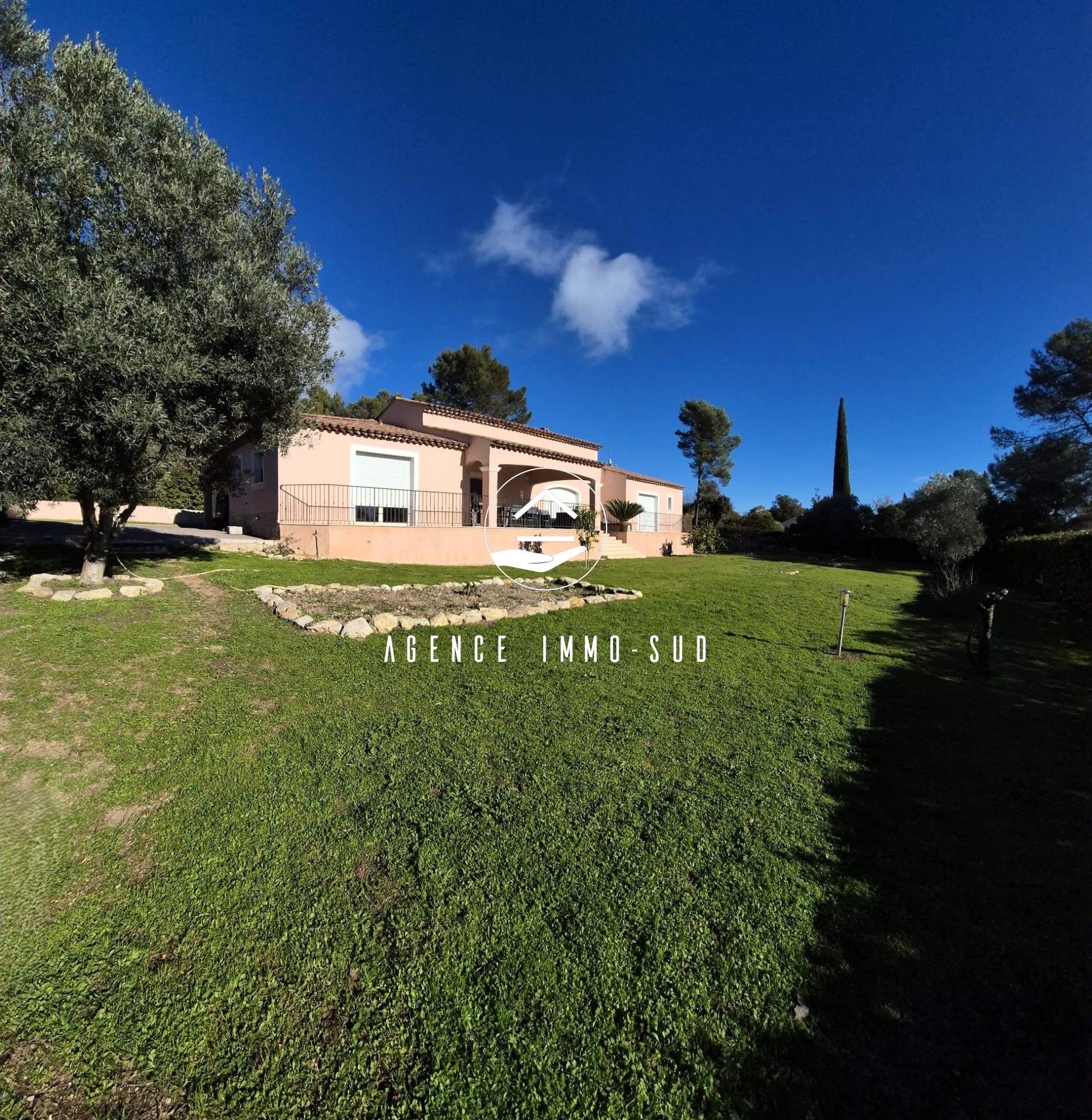 Maison de Plain-pied de 188m2 sur un terrain plat de 2185m2 à vendre à Bagnols-en-forêt — photo 17