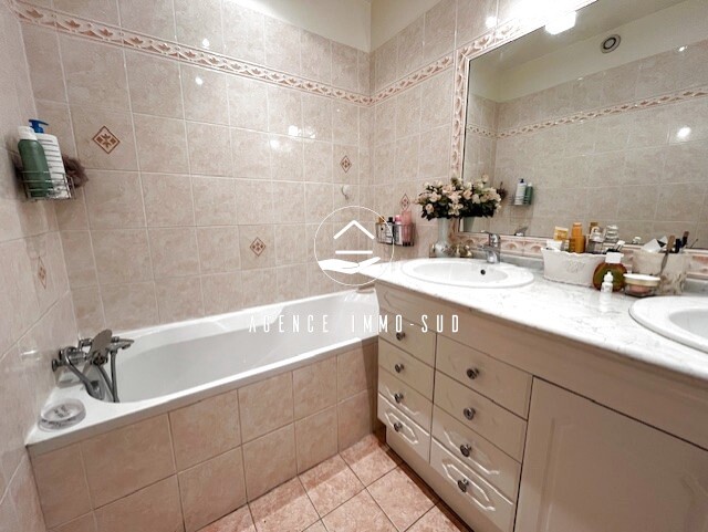 Appartement 4/5 Pièces quartier Saint Roch — photo 17