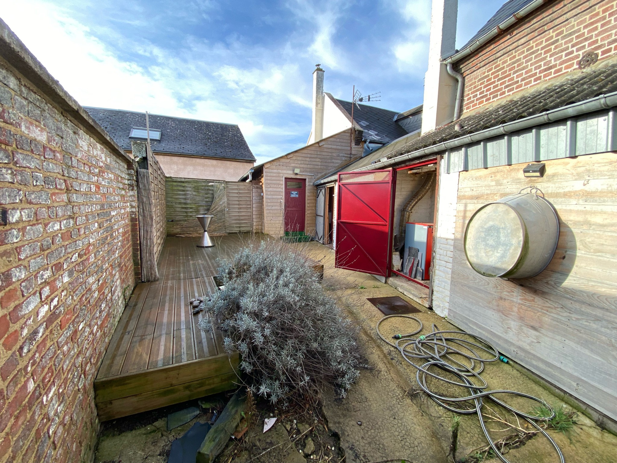 Maison rénovée avec grande pièce — photo 9