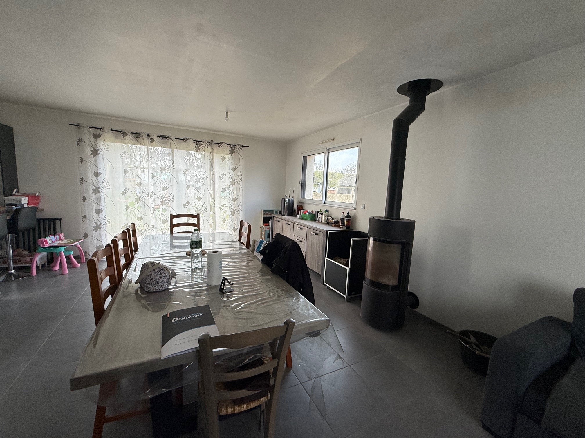 Pavillon de 2020 situé entre Poix de Picardie et Hornoy le bourg — photo 4