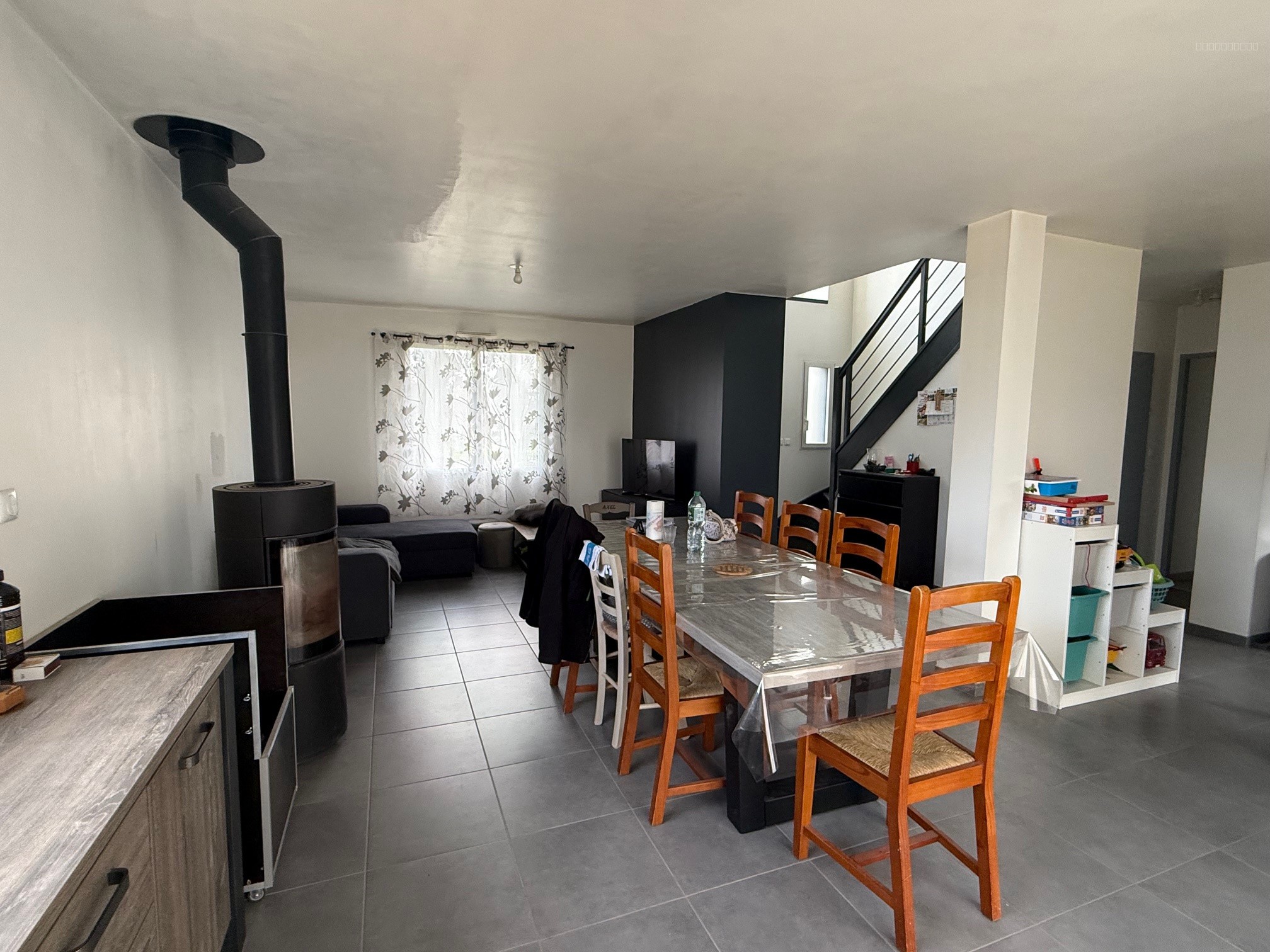 Pavillon de 2020 situé entre Poix de Picardie et Hornoy le bourg — photo 3
