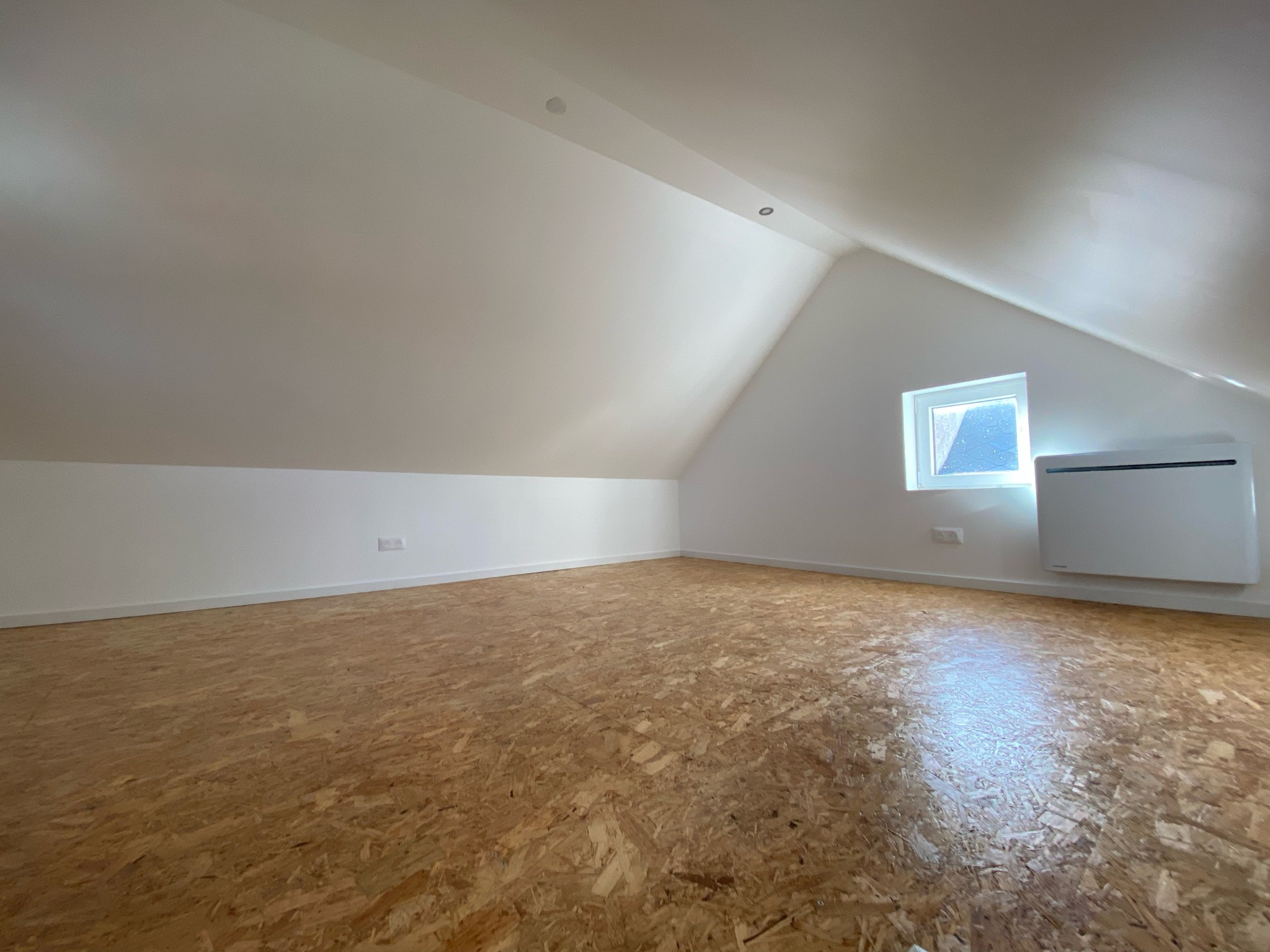 Maison rénovée avec grande pièce — photo 13