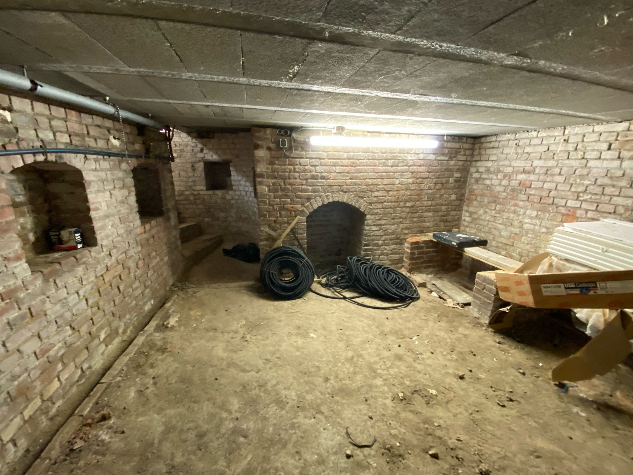Maison rénovée avec grande pièce — photo 14