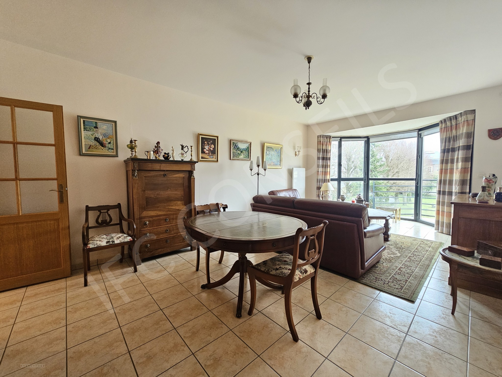 Appartement de 78.59 m2 avec 2 chambres en hyper centre de Vernon — photo 2