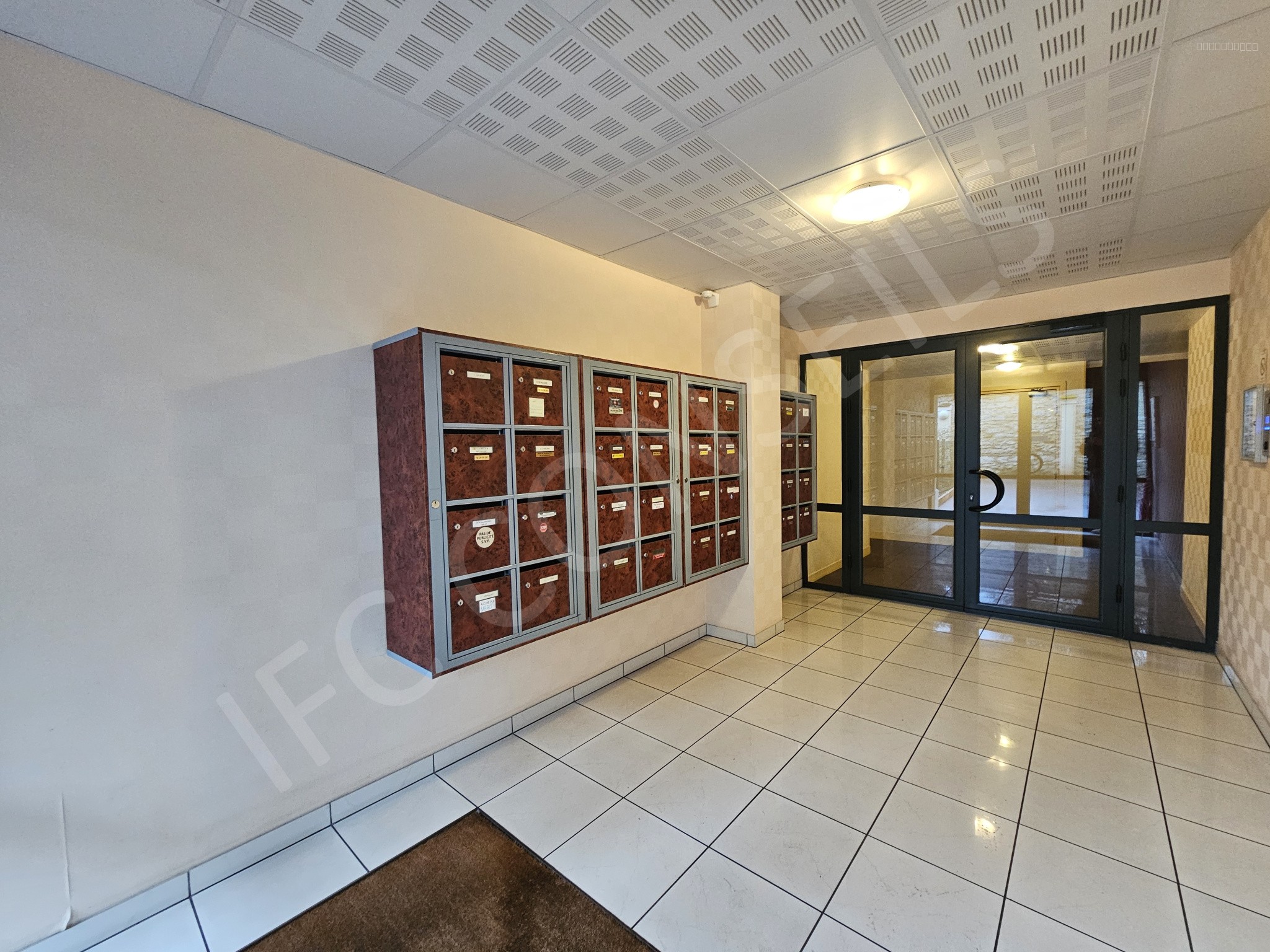 Appartement de 78.59 m2 avec 2 chambres en hyper centre de Vernon — photo 9