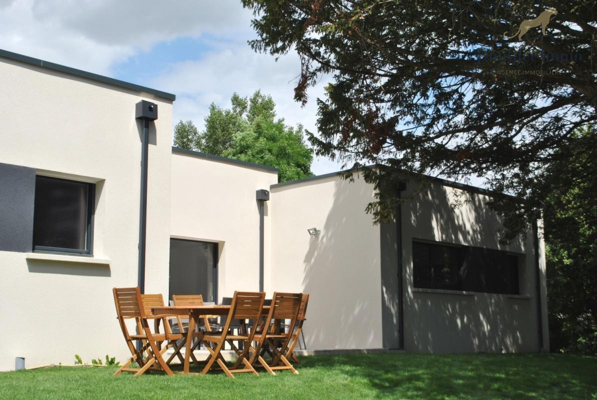 Magnifique Propriété 2 maisons possibilité studio à aménager — photo 11