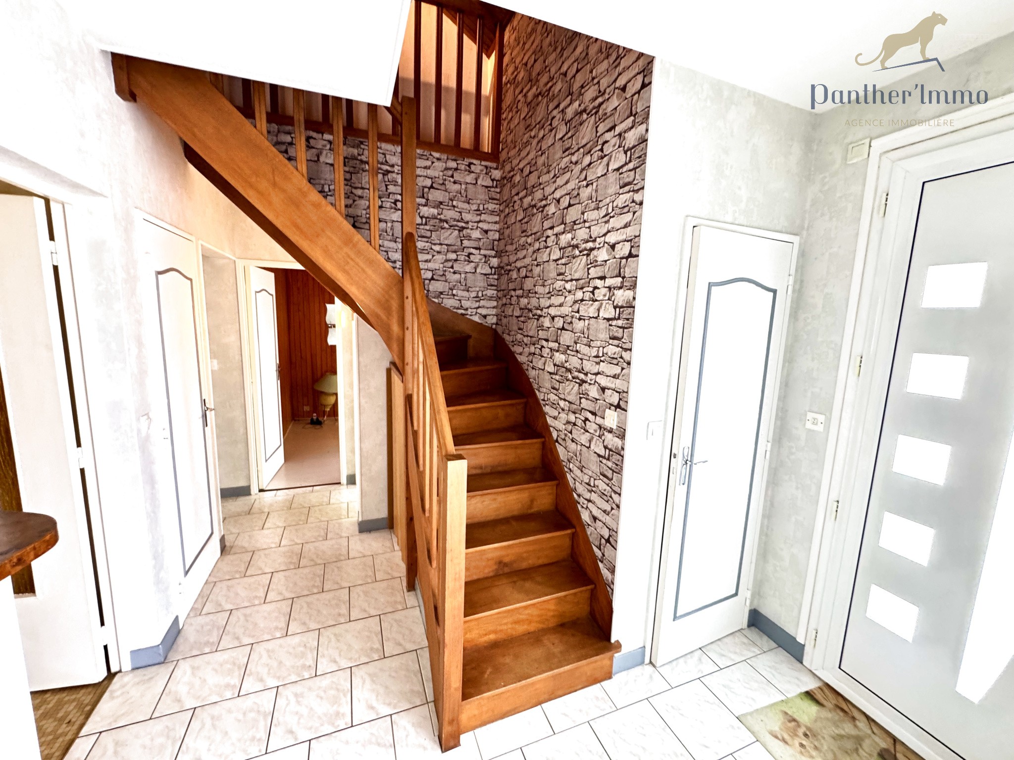 En plein coeur de Montbazon maison de 129m2 S-S complet — photo 3