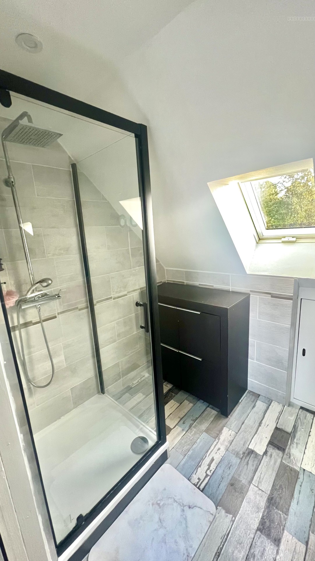 A VENDRE ENSEMBLE IMMOBILIER DANS L'ANCIEN - LA POUEZE (49370) — photo 5