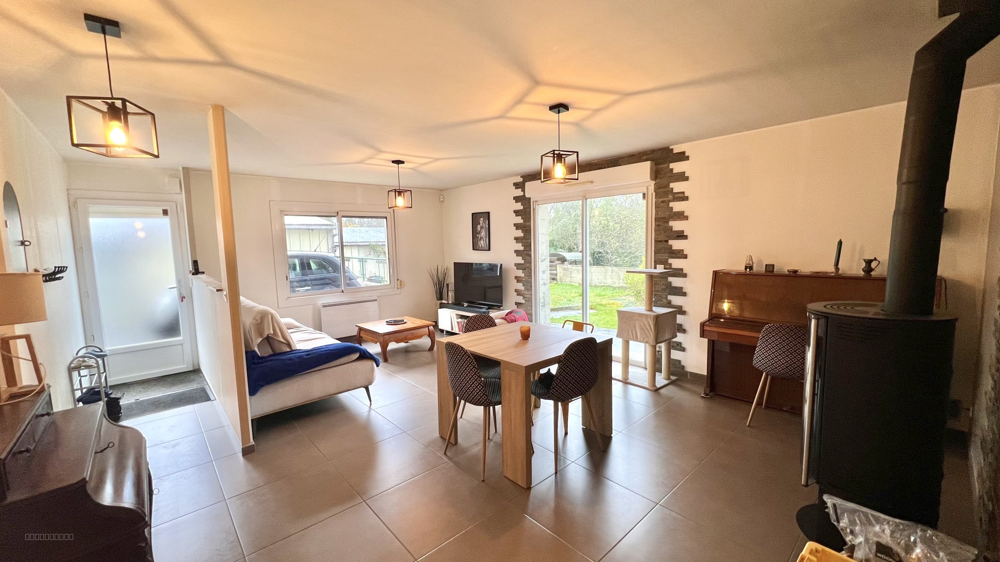 A VENDRE MAISON ANCIENNE VERN D'ANJOU, ERDRE EN ANJOU — photo 2