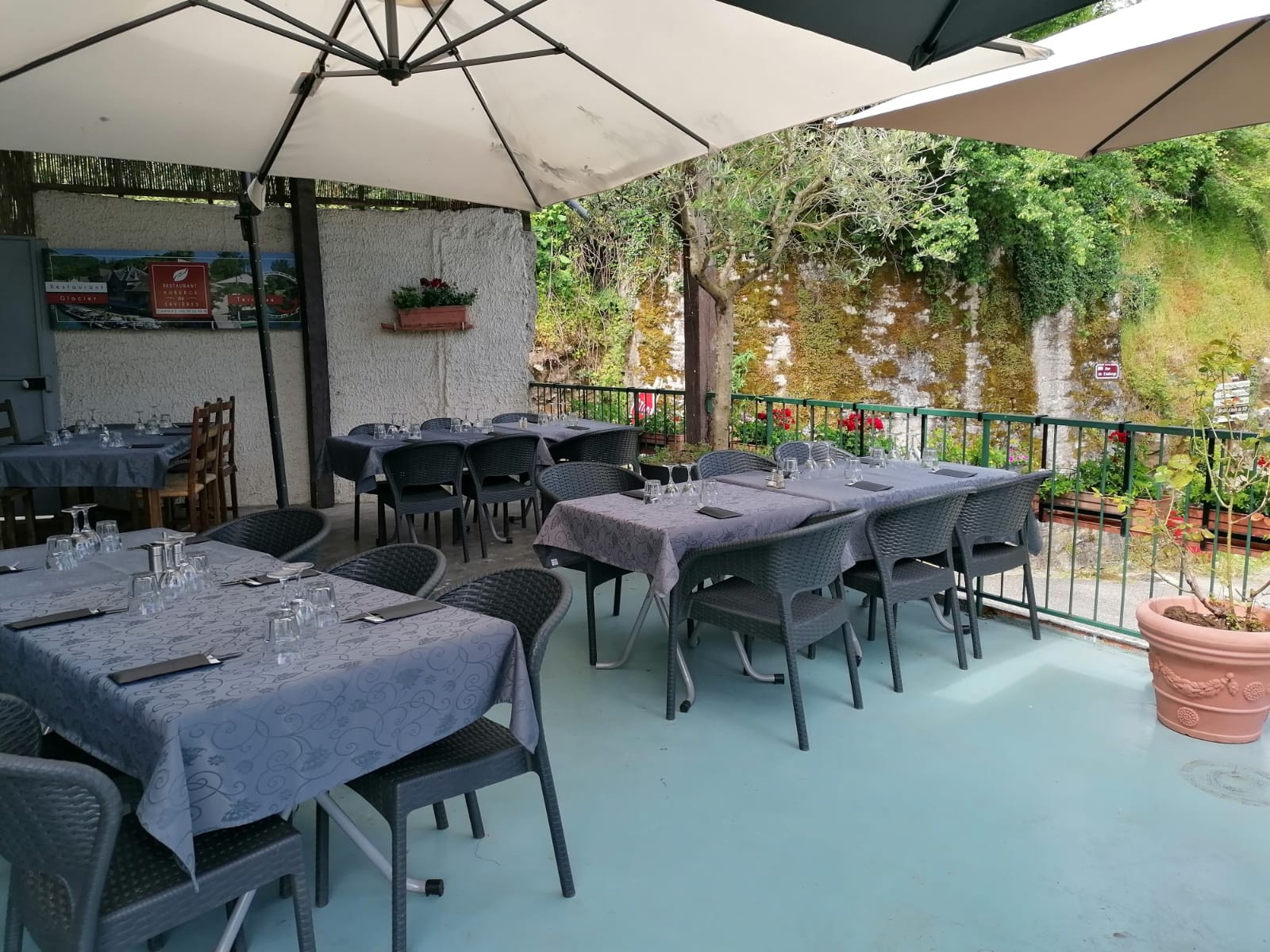 Chanaz 73, Bord de l'eau, opportunité d'investissement rare, Bar Restaurant Licence IV — photo 4