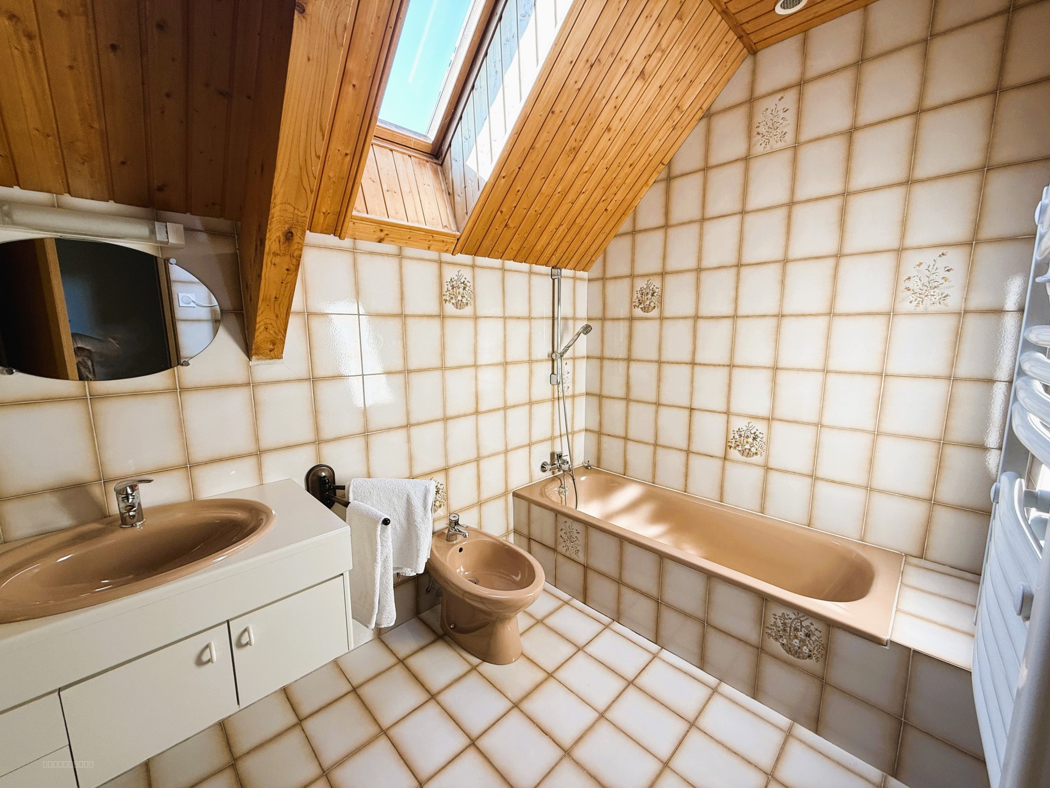 St Pierre de Chartreuse, Côteau Sud centre village, superbe villa d'architecte avec vue exceptionnelle — photo 14