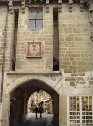 Exceptionnel Porte fortifiée Monument Historique Classé 15-17ème — photo 3