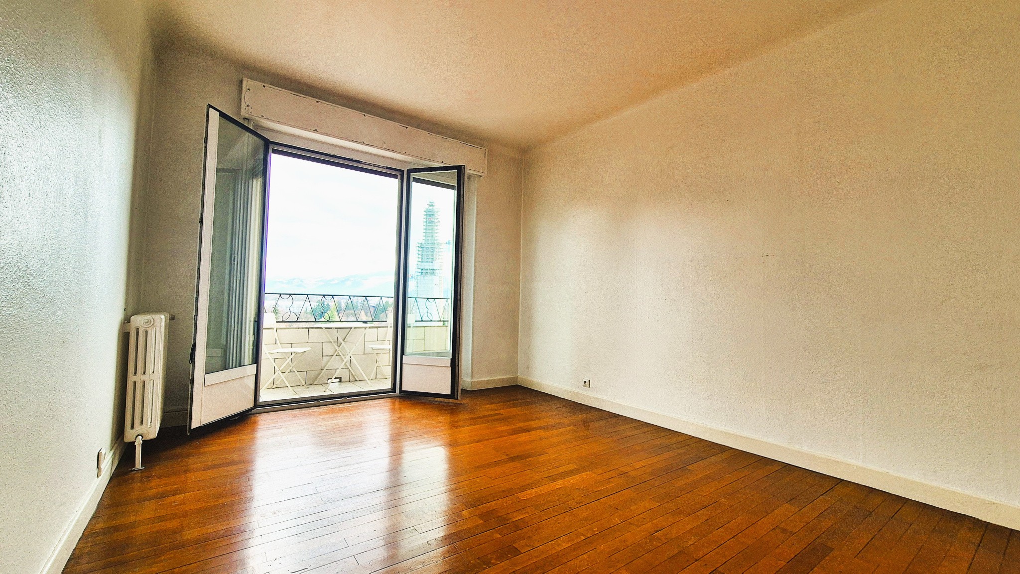 GRENOBLE PLACE PAUL MISTRAL EXCLUSIVITE — photo 4