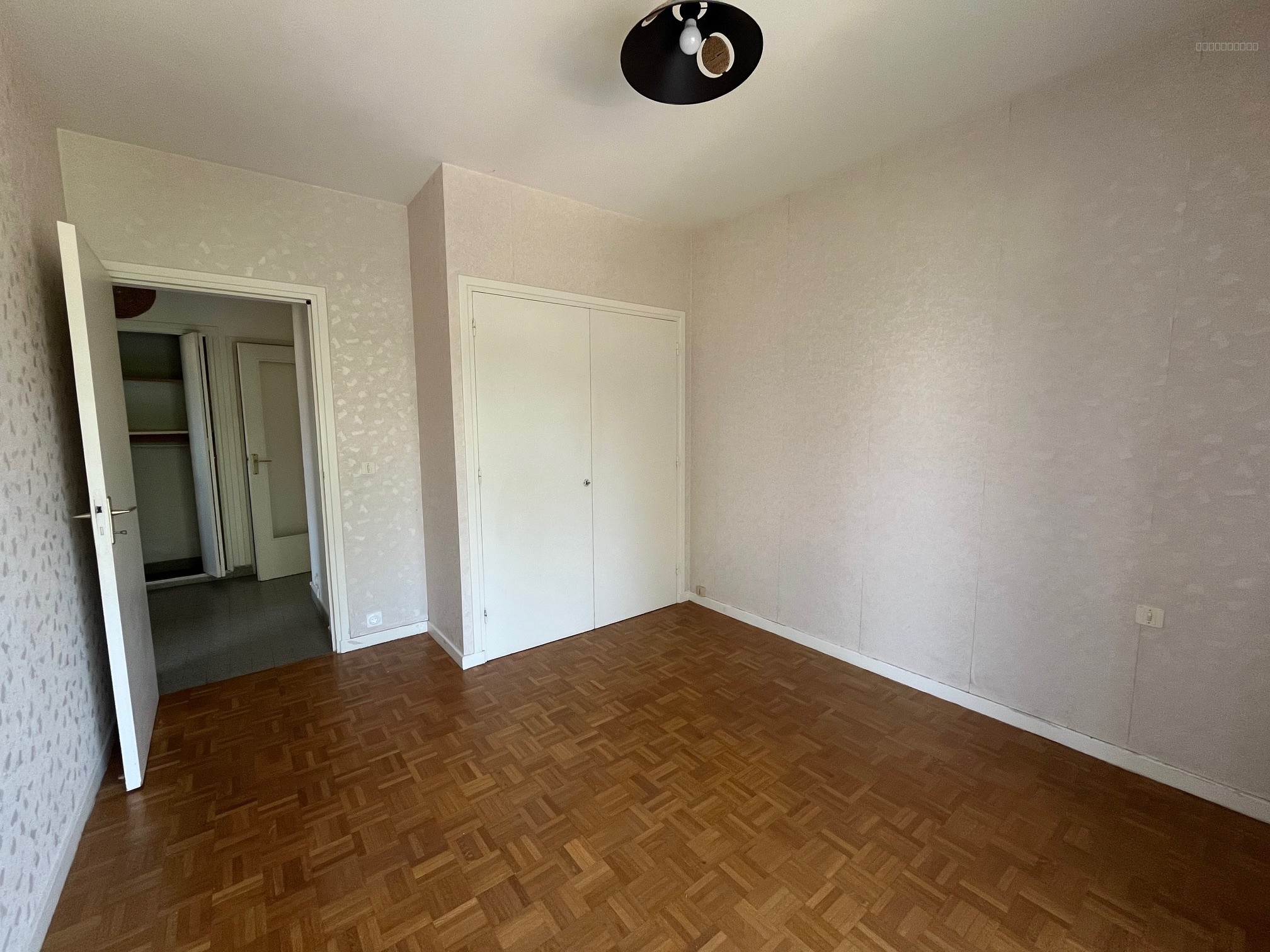 GIERES RESIDENCE LE PASTEUR GRAND T3 + CUISINE — photo 11