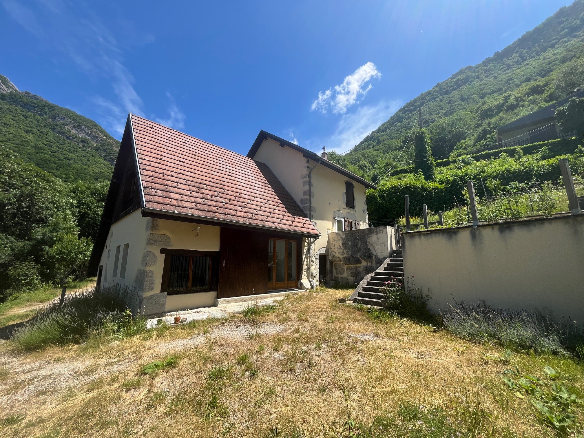 HAUT DE CORENC LIMITE SAPPEY ANCIENNE FERME RENOVEE — photo 18