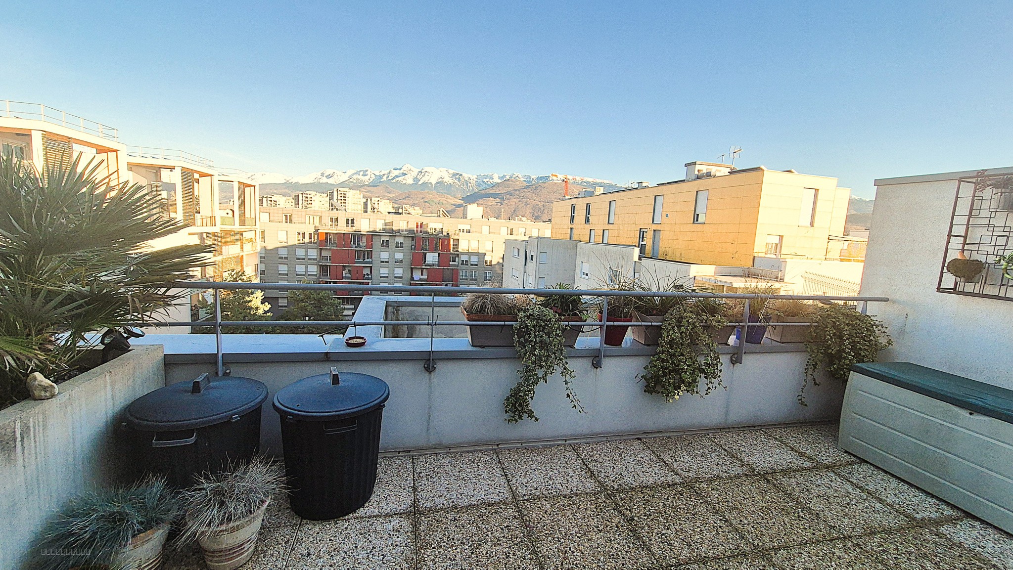 Superbe T5 duplex traversant avec vue Belledonne — photo 10