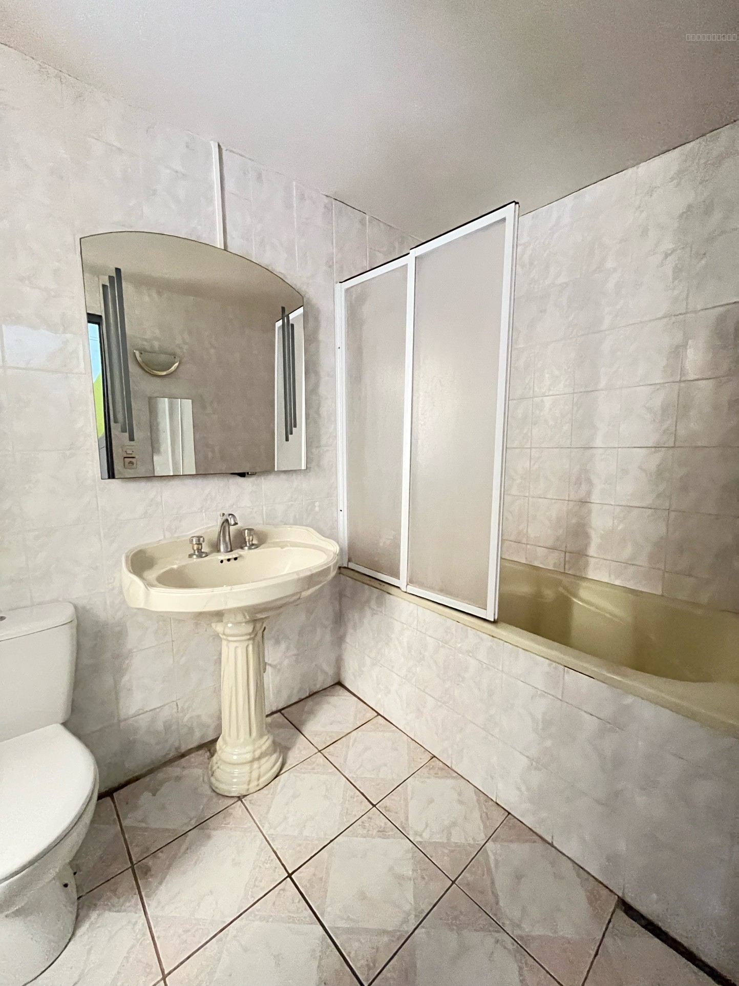 Maison de 3 pièces - 64 m2 en centre-ville de Fresnay-sur-Sarthe — photo 5