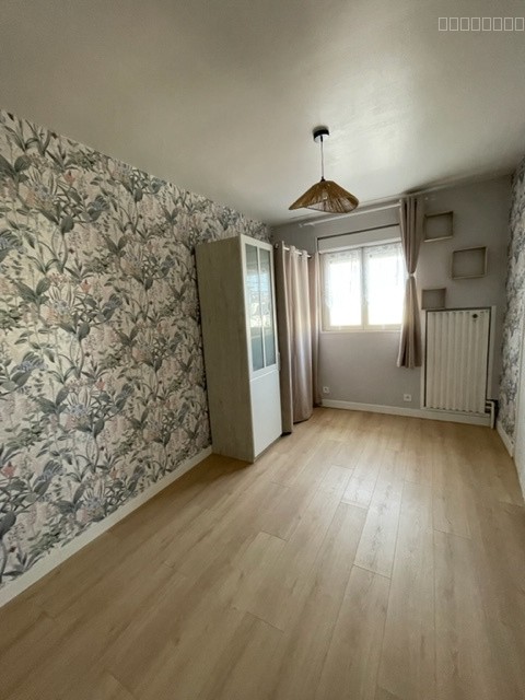 Maison de 83 m2 à Coulaines — photo 9