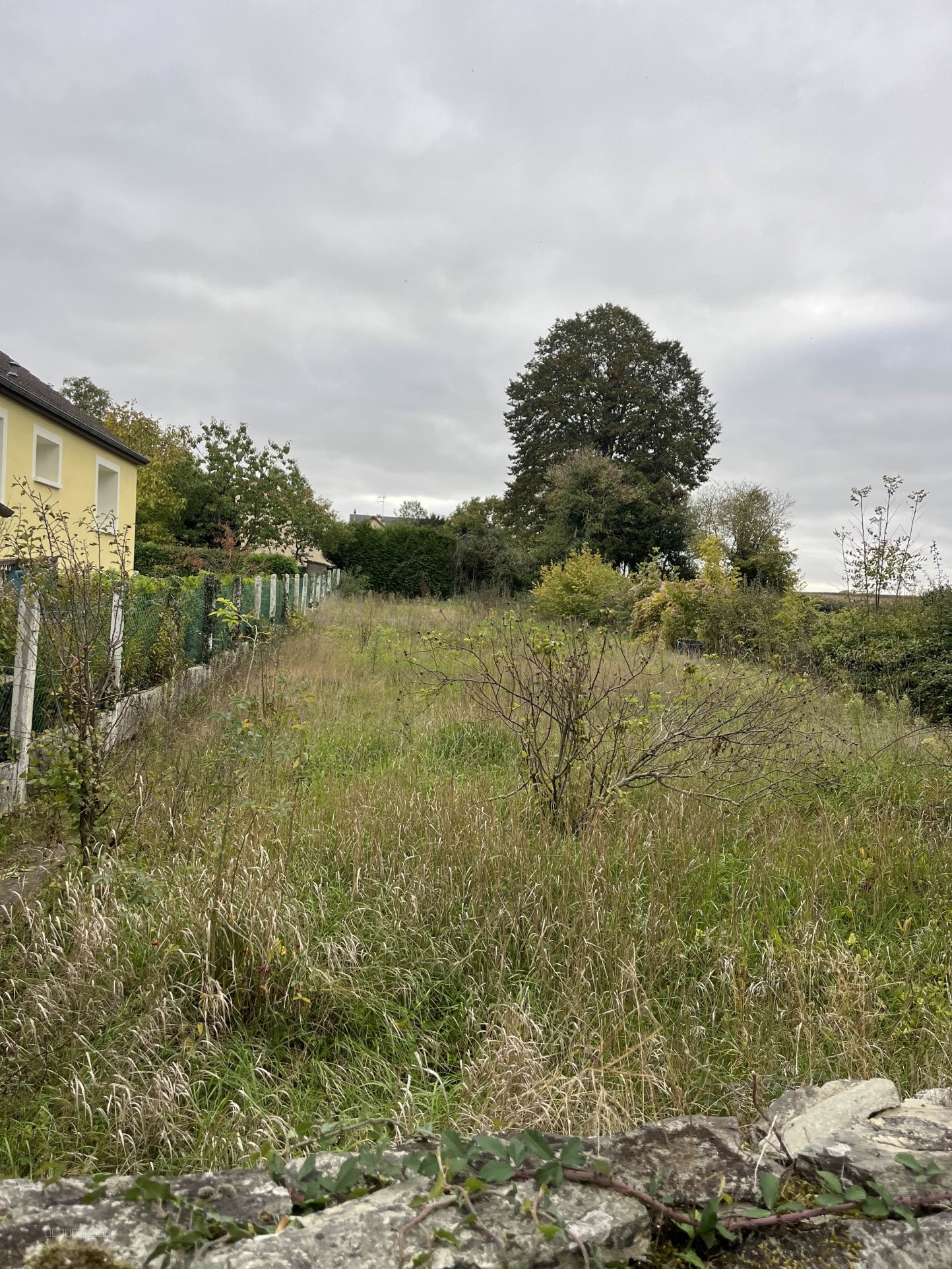 Terrain 369m2 Gesnes le Gandelin — photo 2