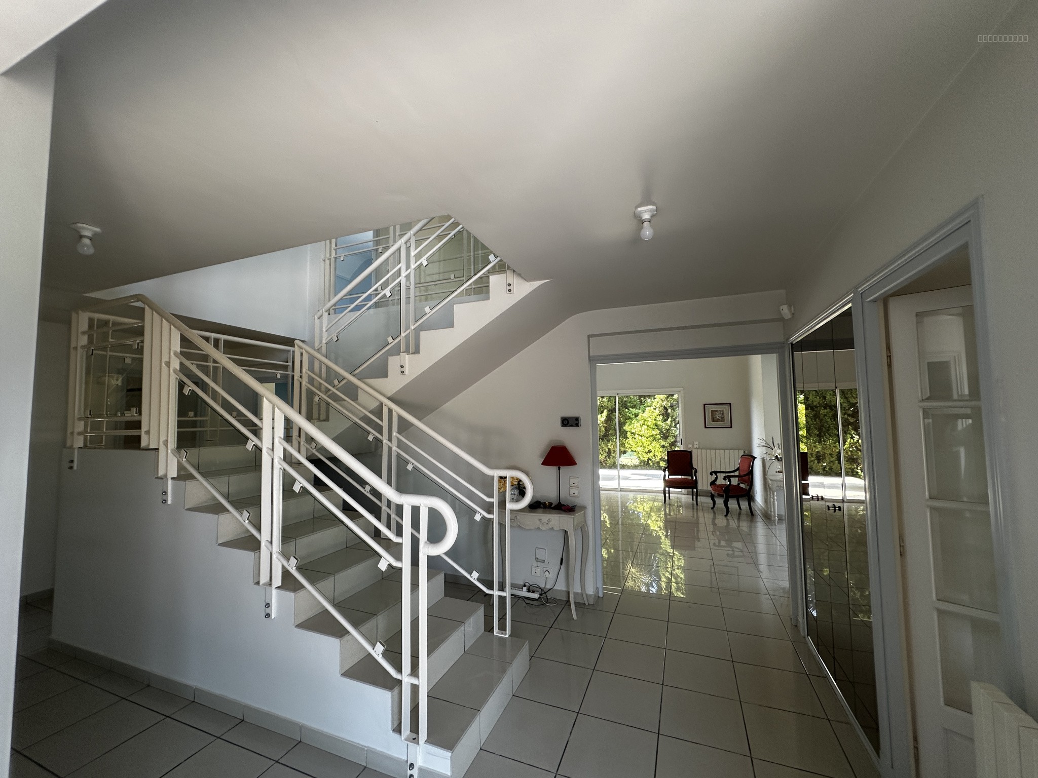 Maison T5 de 163 m2  dans un quartier très recherché — photo 11