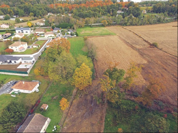 Terrain constructible viabilisé vue Pyrénées à Soumoulou — photo 2