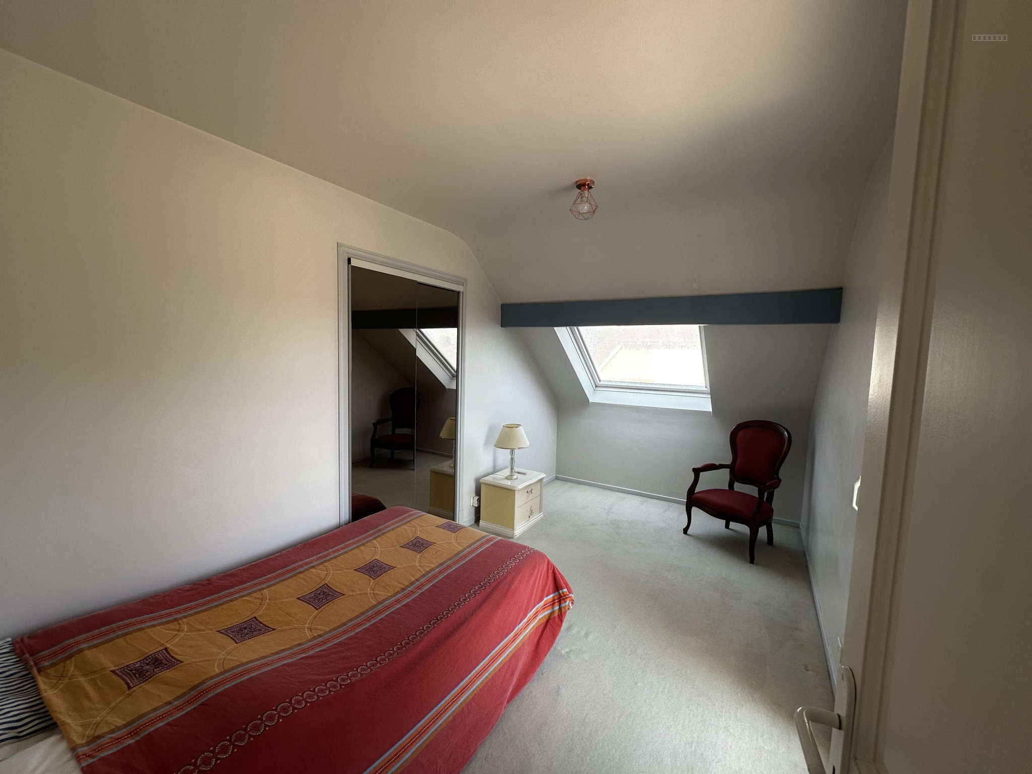 Maison T5 de 163 m2  dans un quartier très recherché — photo 19
