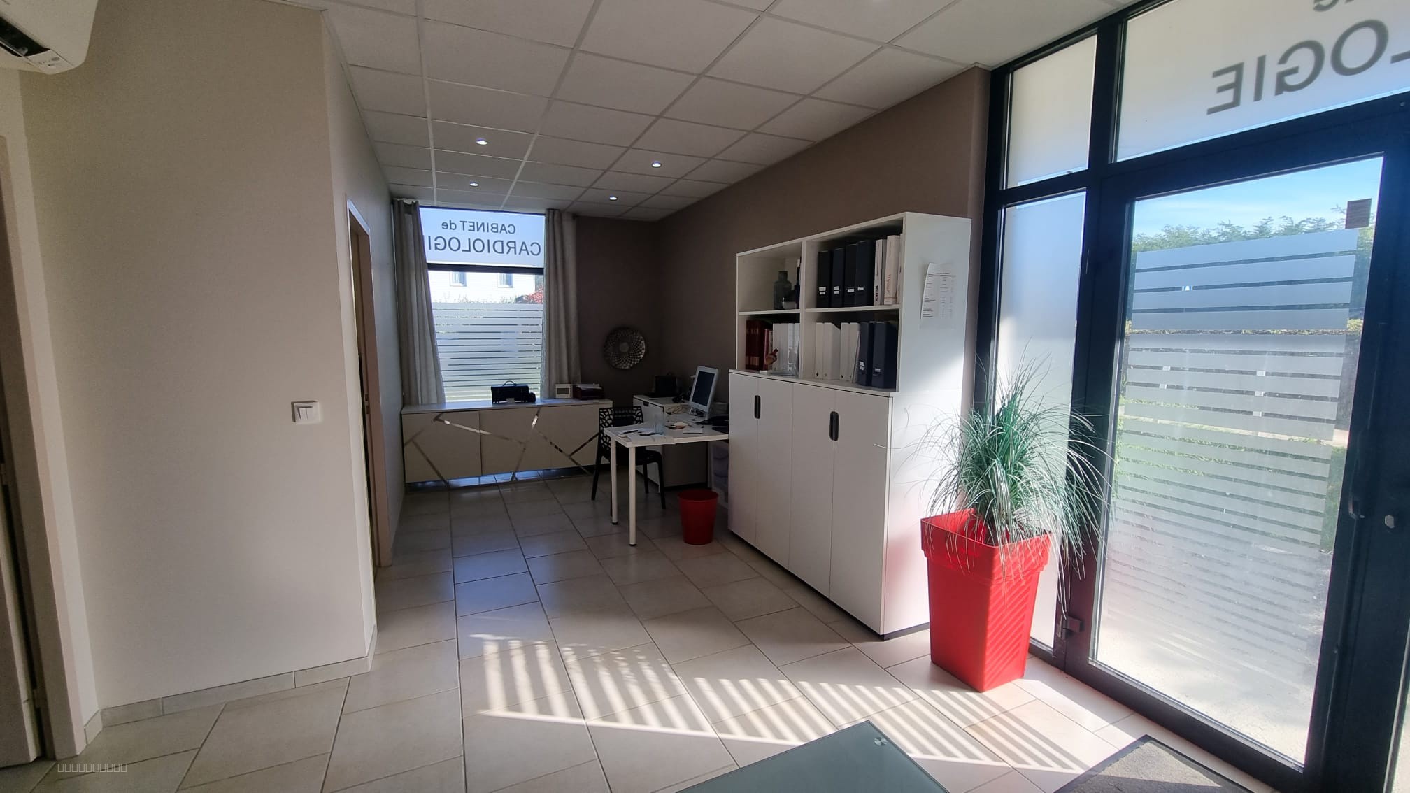 Local commercial 43 m2 idéalement situé à IDRON — photo 4