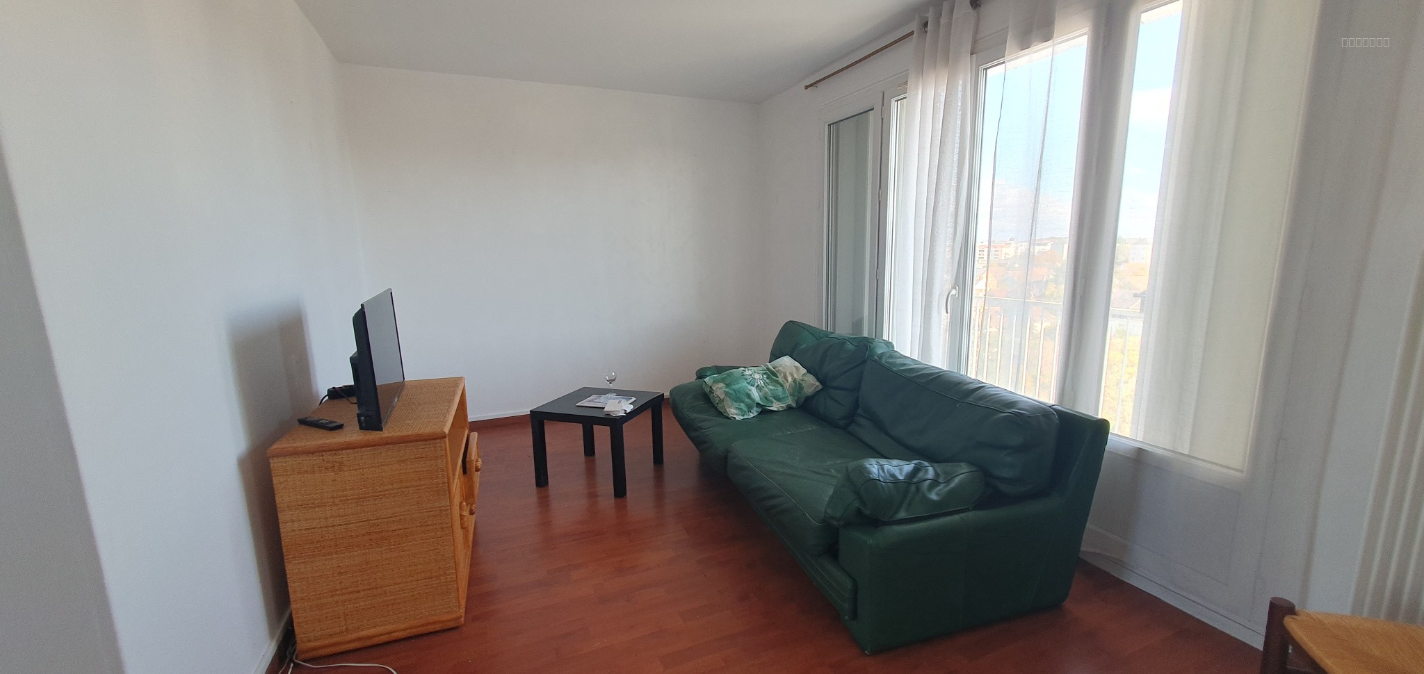 EXCLUSIVITE T2 LUCE COPROPRIETE AU CALME — photo 3