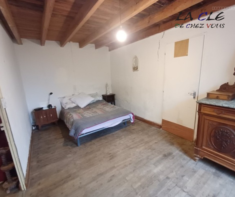 DEPENDANCE A FINIR DE RENOVER — photo 5