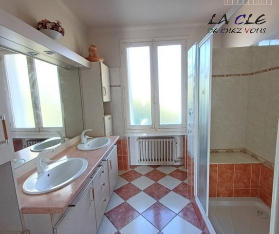 MAISON DE VILLE — photo 5